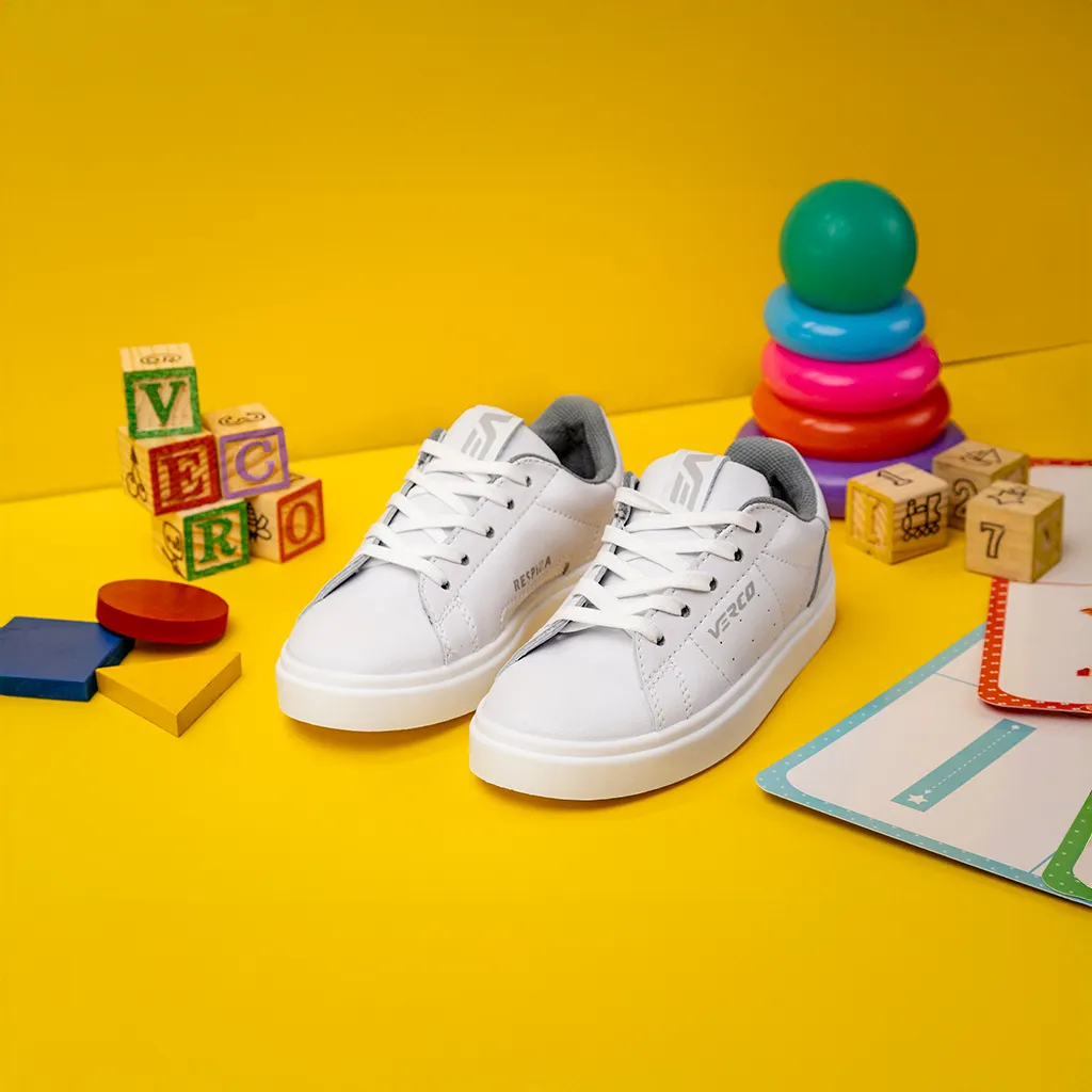Zapatillas escolares Verco – bodegón